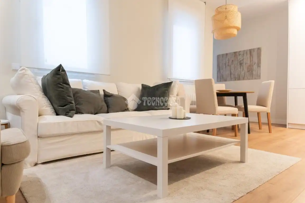 Sala de estar de Piso en venta en Madrid con Aire acondicionado, Calefacción y Amueblado