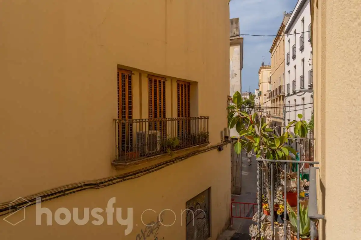 Außenansicht von Wohnung zum Verkauf in Vilanova i la Geltrú mit Klimaanlage, Heizung und Balkon