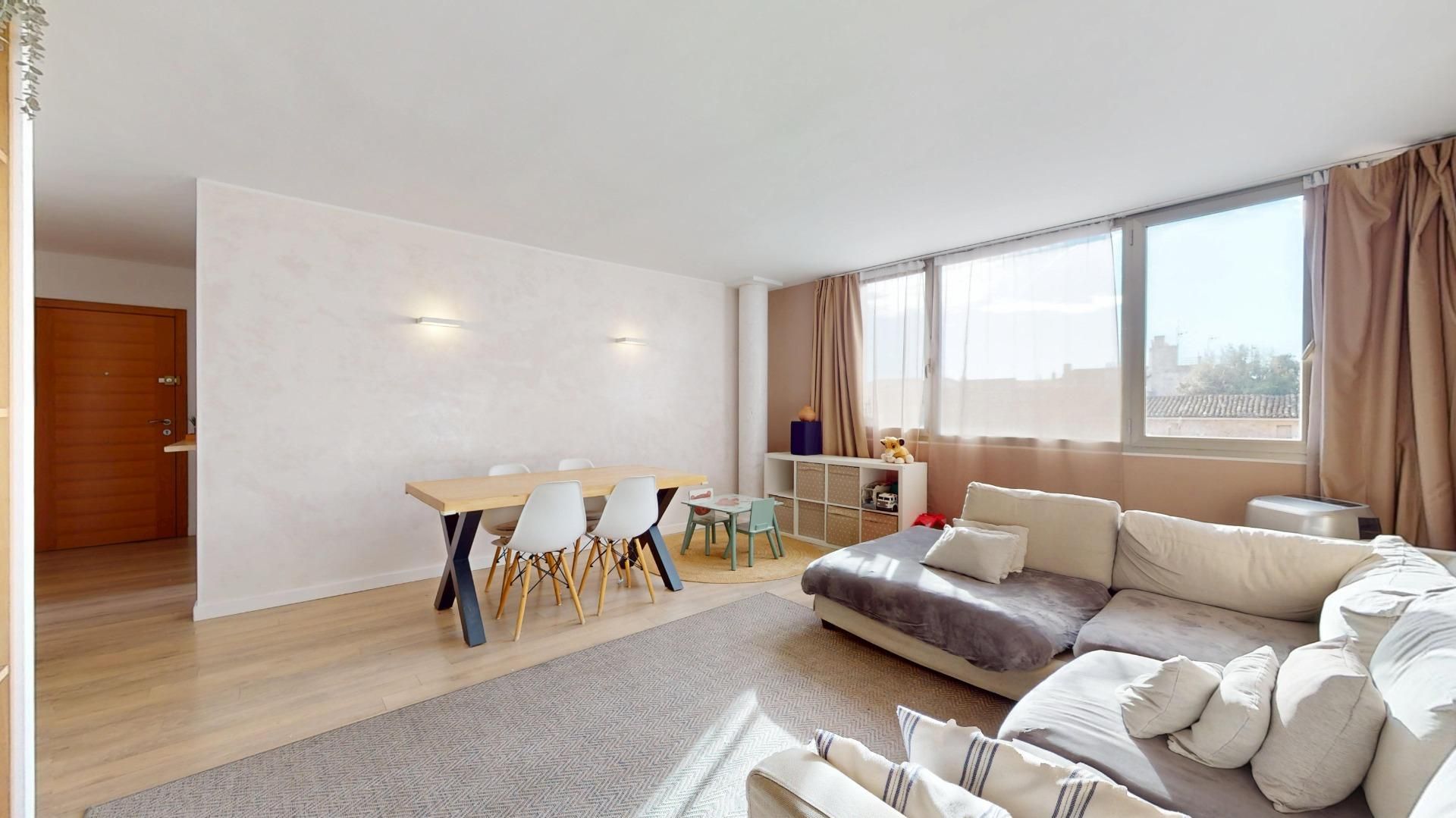 Living room of Flat for sale in Sa Pobla  with Air Conditioner, Parquet flooring and Storage room