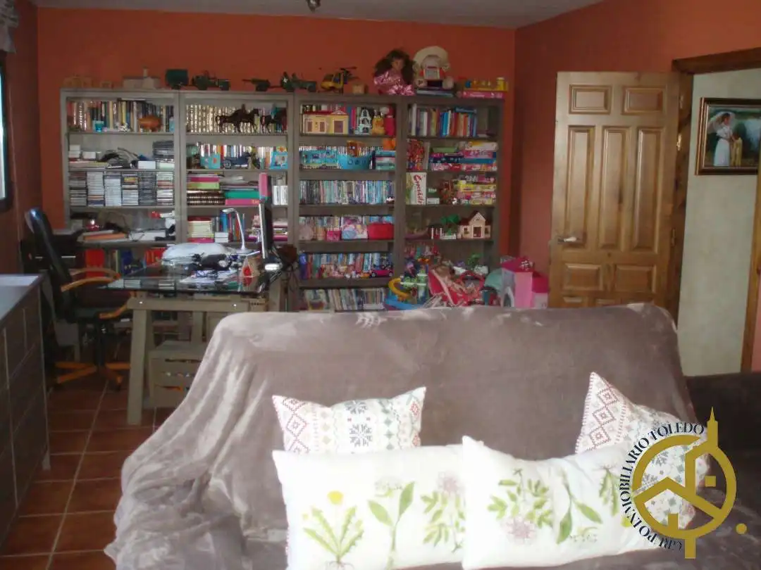 Bedroom of Houses for sale in Nambroca  with Air Conditioner, Heating and Private garden