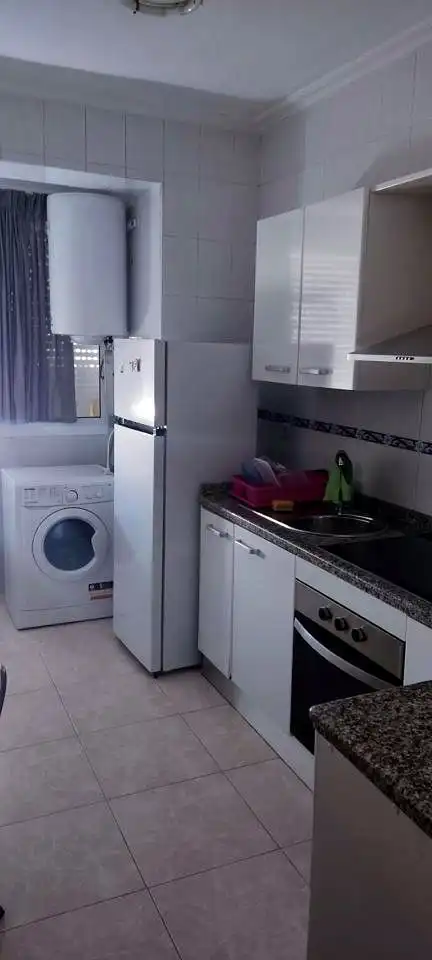 Kitchen of Flat for rent in Sevilla  with Air Conditioner and Terrace