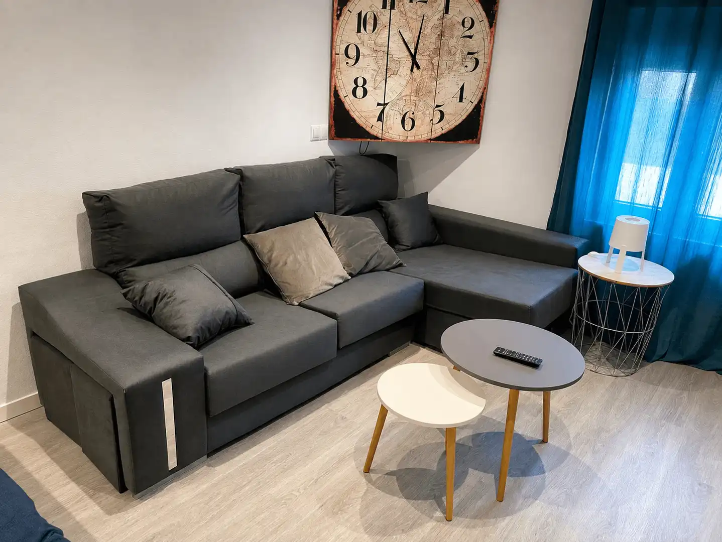 Living room of Flat for rent in Santander  with Heating, Terrace and Furnished