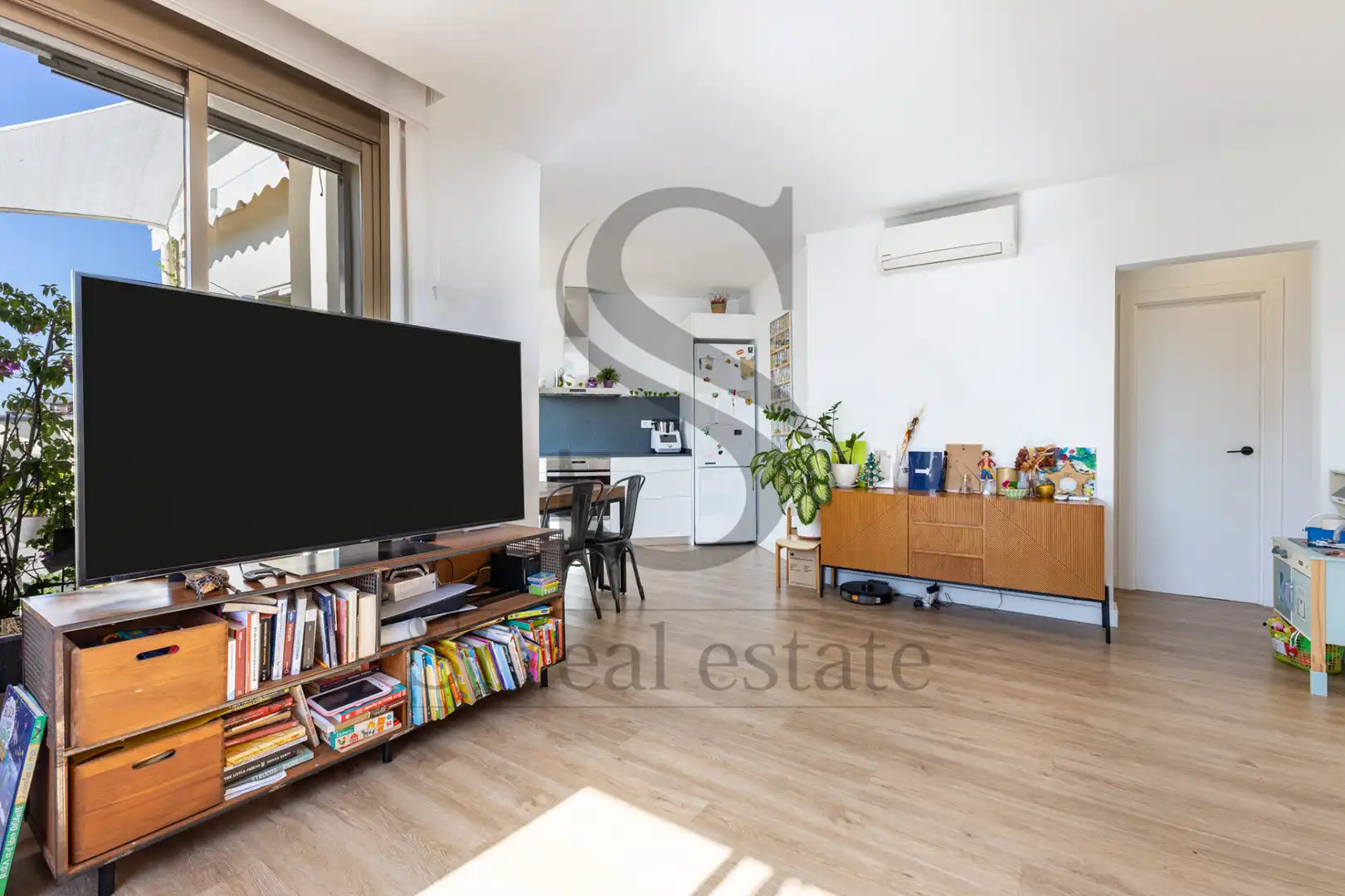 Living room of Attic for sale in Barcelona  with Air Conditioner, Heating and Parquet flooring