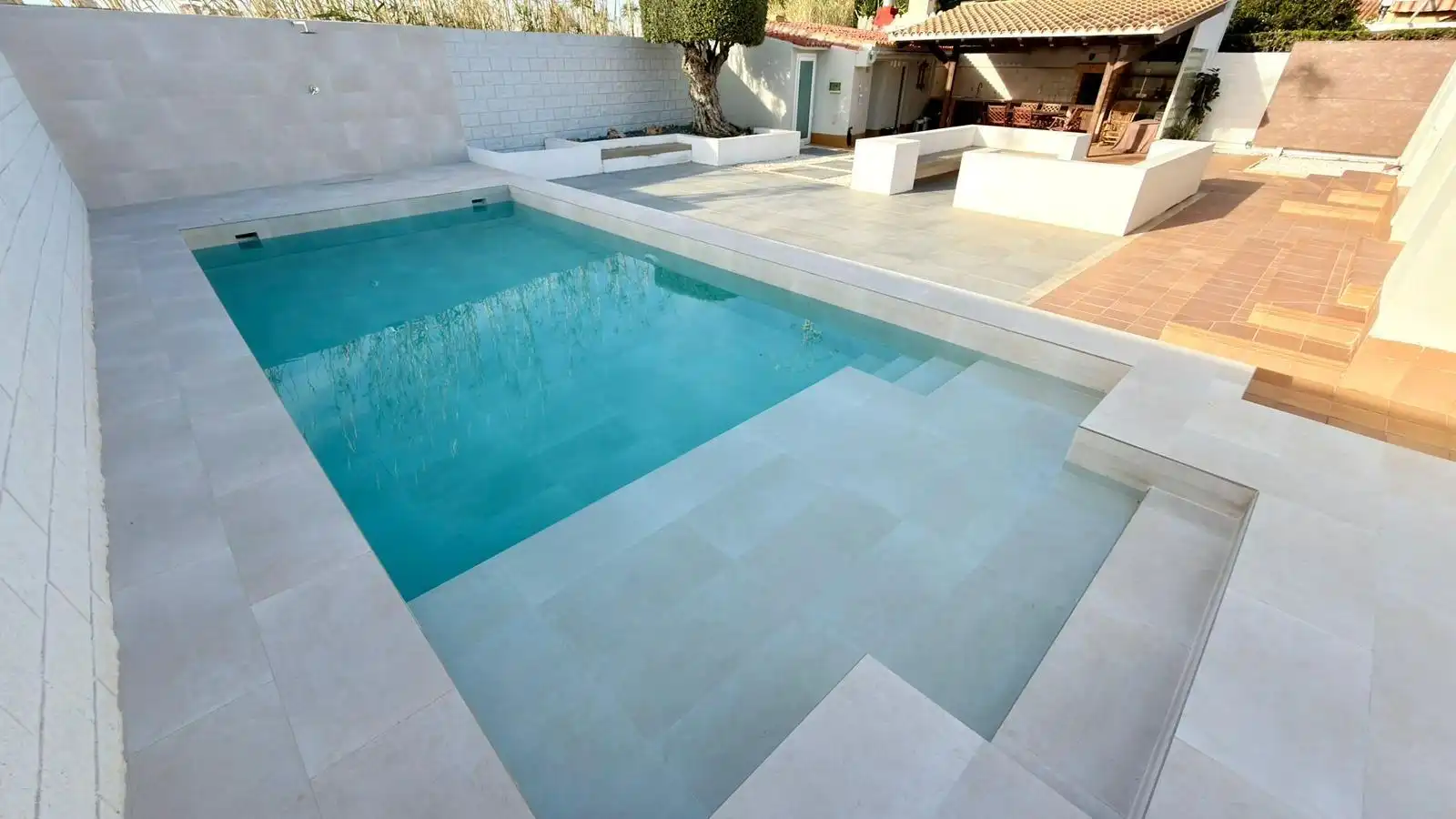Swimming pool of Houses for sale in El Campello  with Air Conditioner, Terrace and Swimming Pool