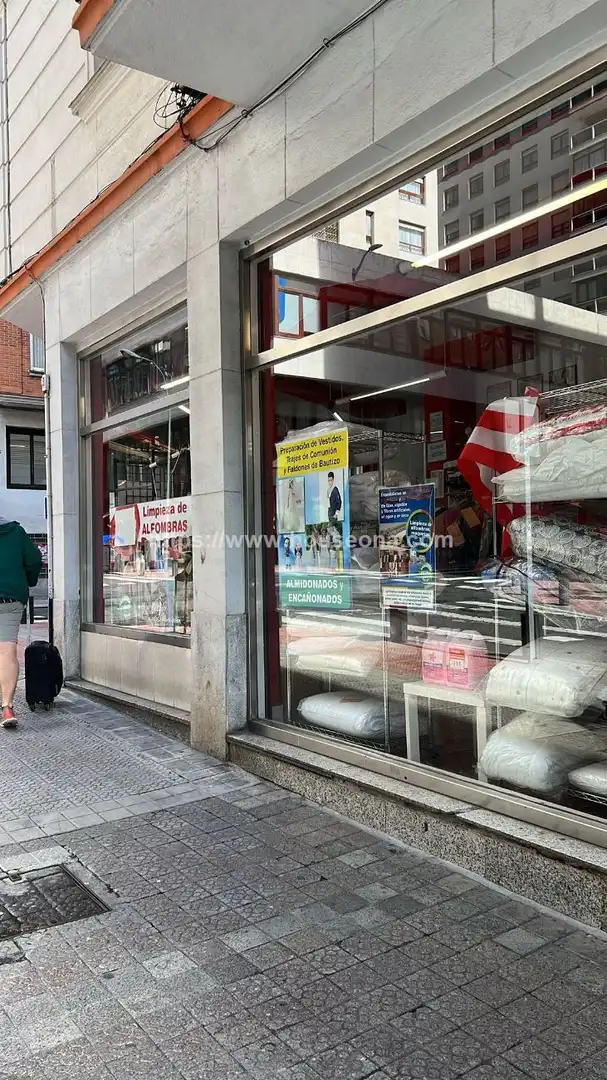 Gewerbefläche zur Miete in JOSE Mª ESCUZA