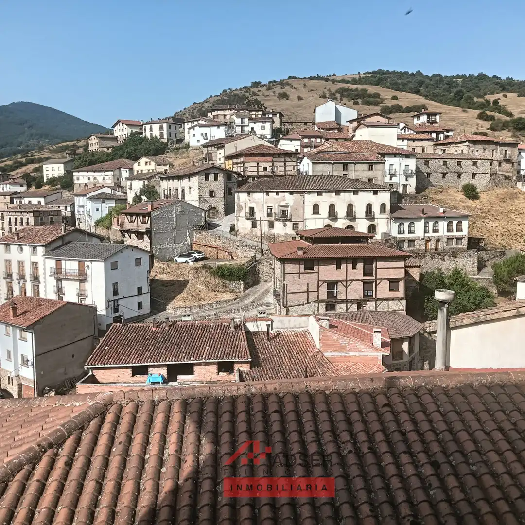Casa en venda a Villoslada de Cameros - san miguel
