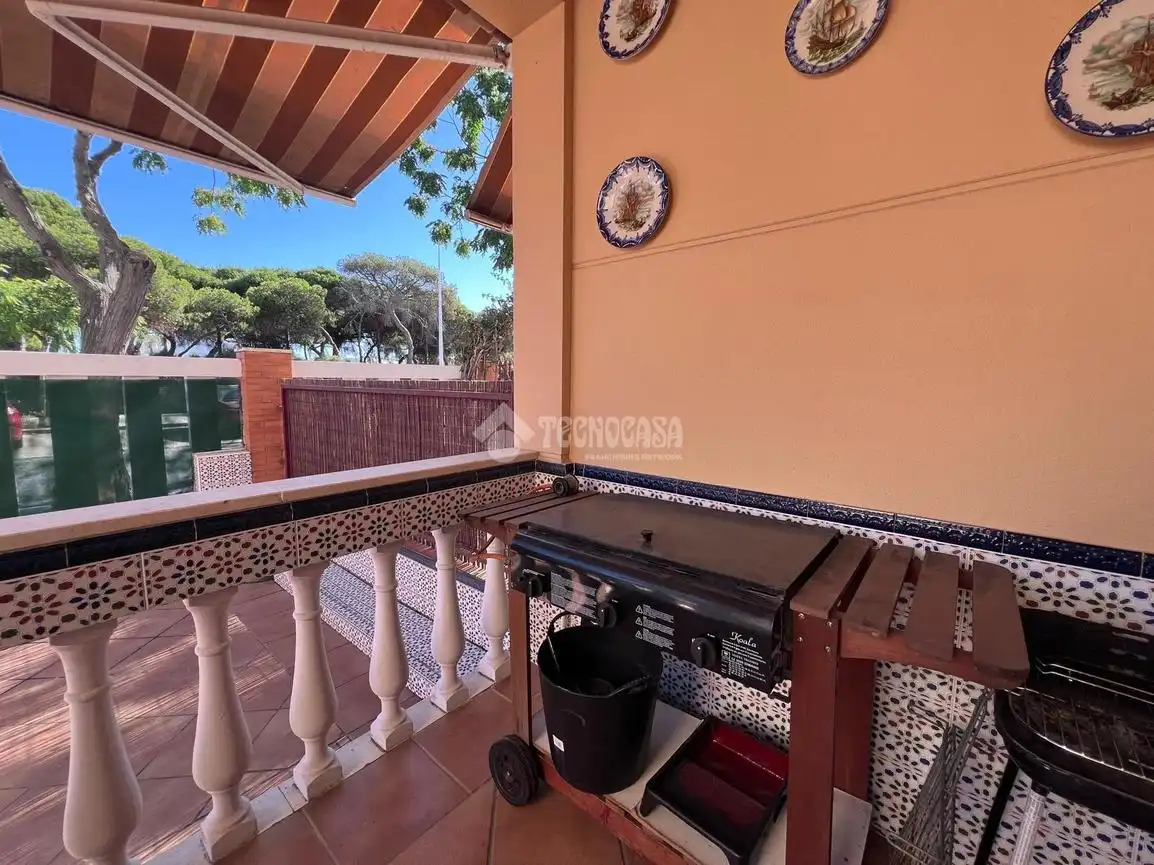 Doppelhaushälfte mit Terrasse zum Verkauf in Punta Umbría, imagen 4