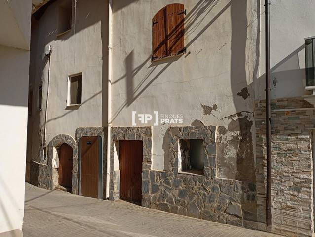 Casa adosada en Venta en POU en Alguaire