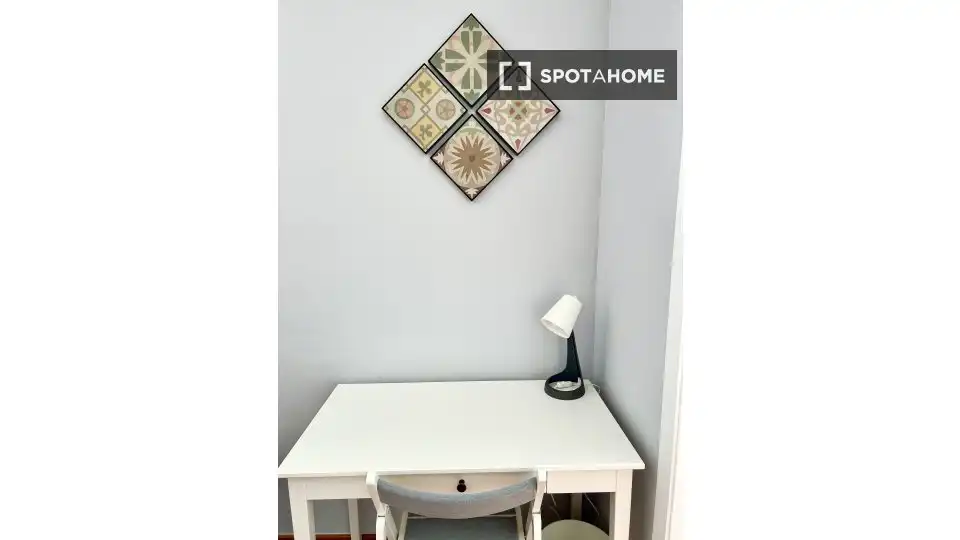 Appartamento con terrazza in affitto a Eixample, imagen 4