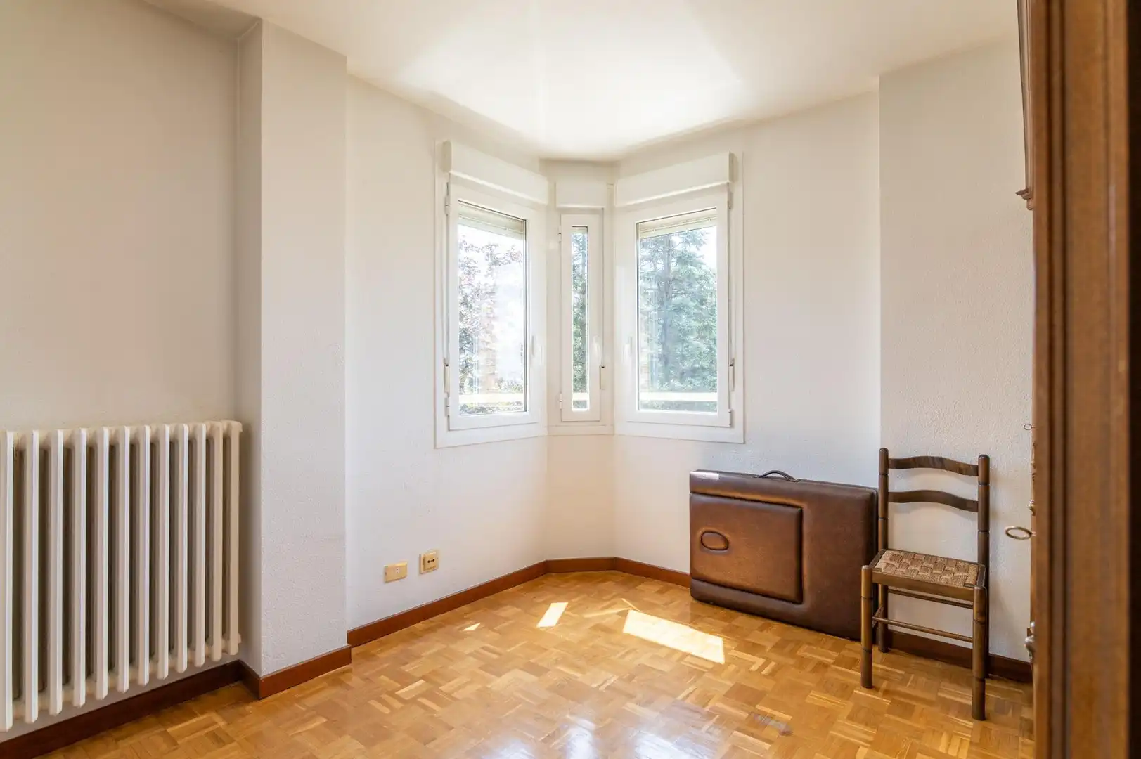 Habitación de Piso en venta en  Pamplona / Iruña con Calefacción, Parquet y Trastero