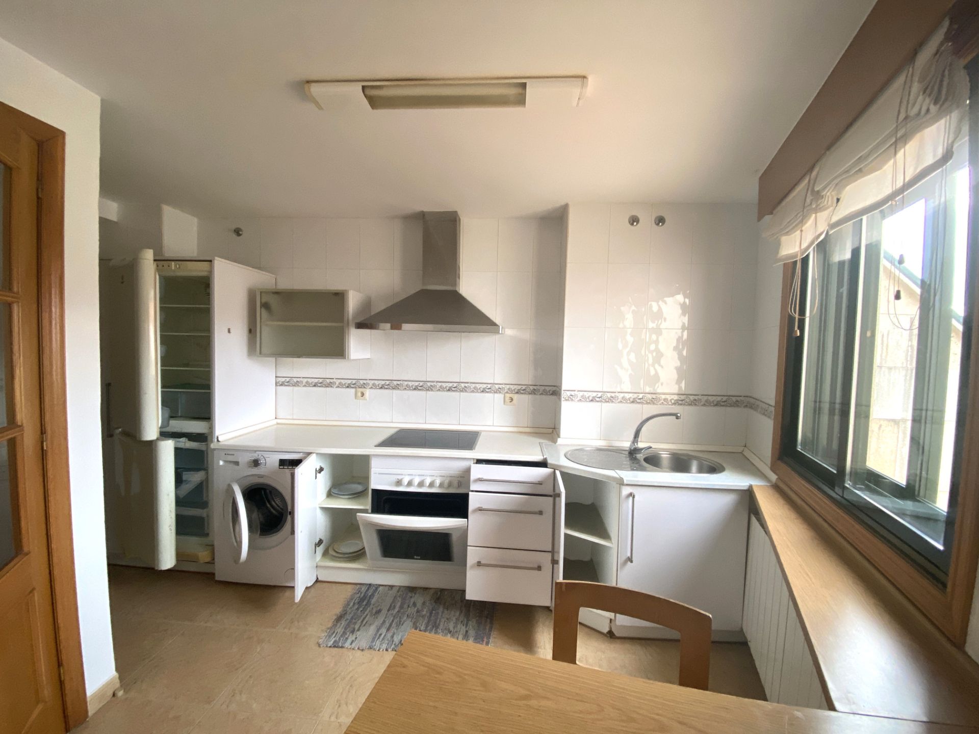 Kitchen of Flat for sale in A Cañiza    with Heating, Terrace and Storage room