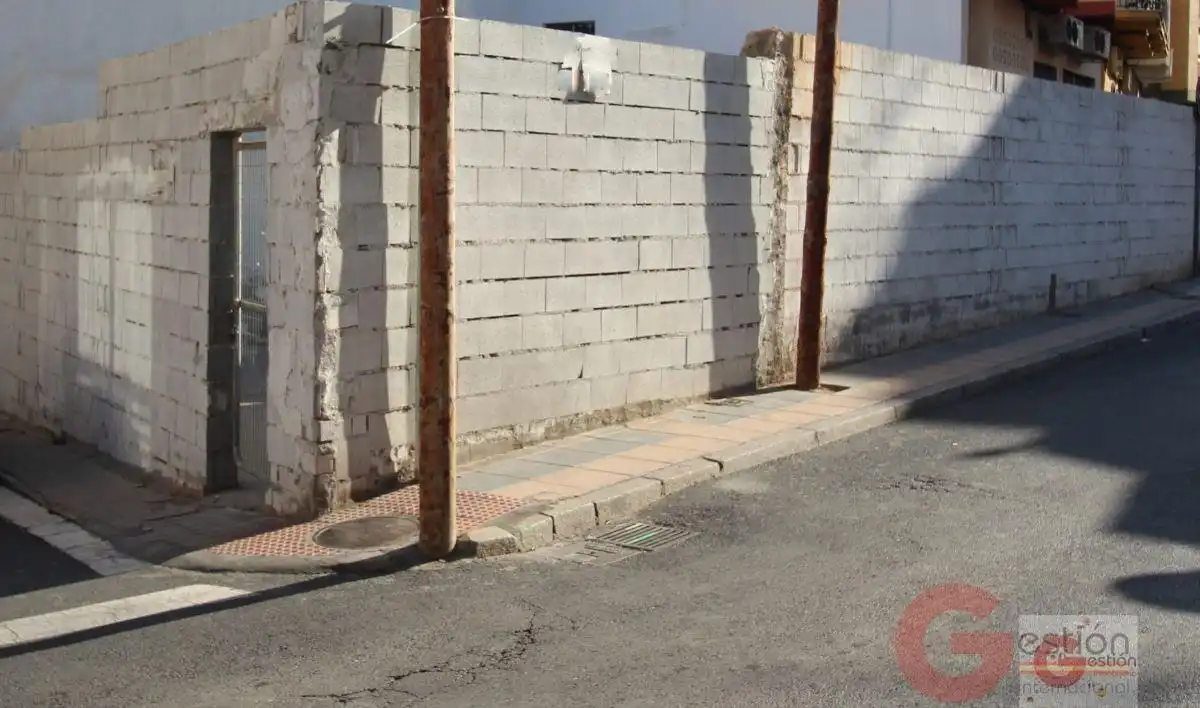 Terrenos y solares en venta en Motril  ciudad, imagen 4