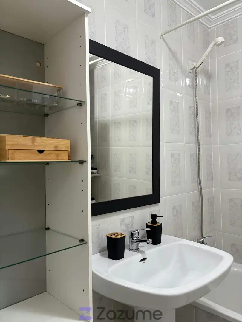 Badezimmer von Wohnung zur Miete in Torrevieja mit Klimaanlage, Heizung und Möbliert