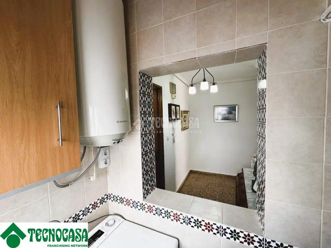 Kitchen of Flat for sale in Manises  with Storage room and Balcony