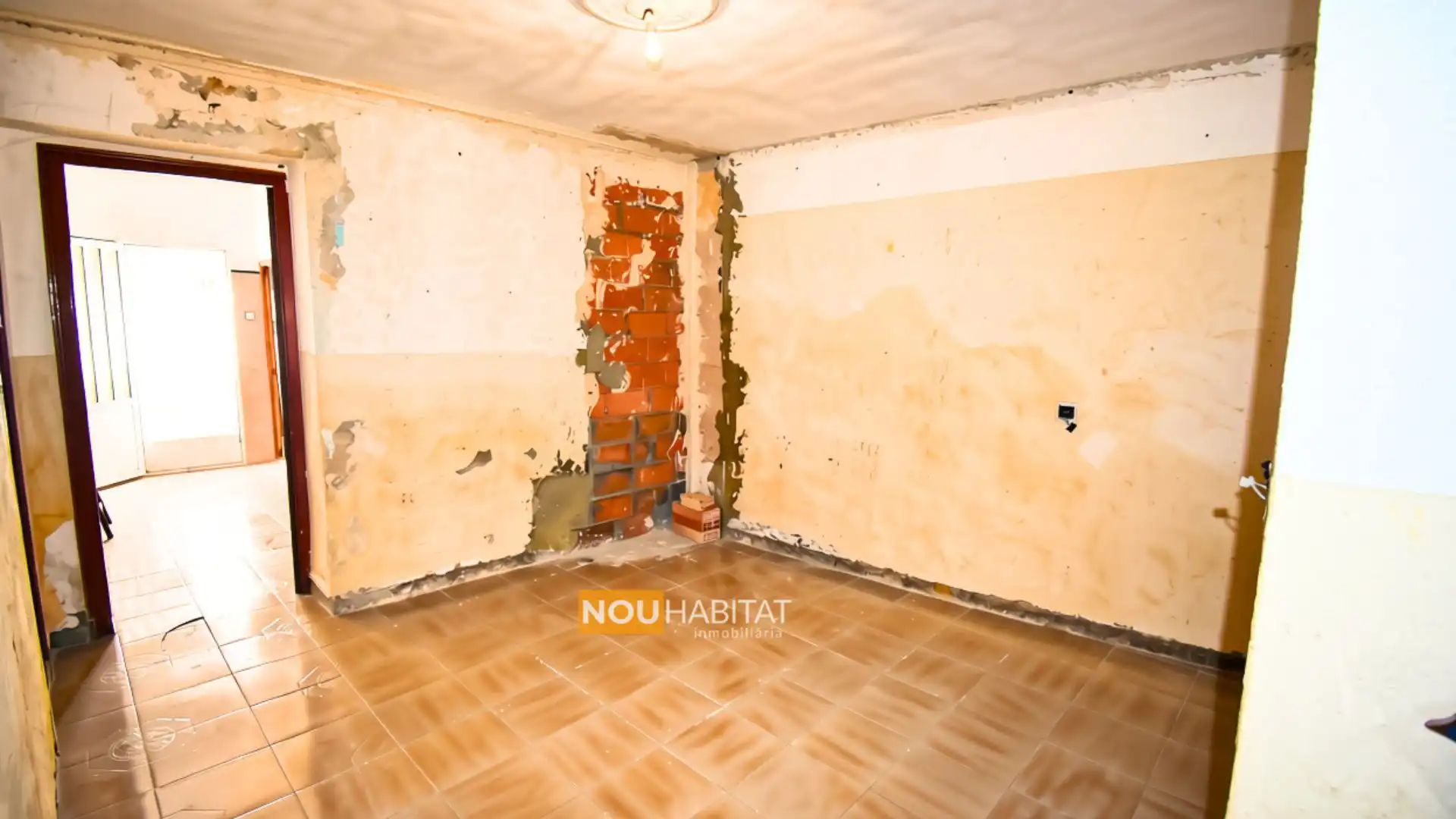 Casa amb terrassa en venda a Montserrat, imagen 3