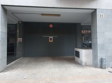 Individuale con ascensore in affitto a Carrer de València 16