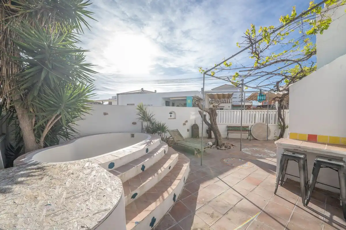 Terrace of Houses for sale in Oliva  with Air Conditioner, Heating and Private garden