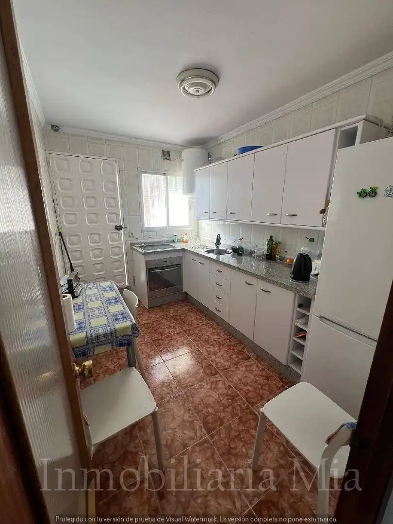 Kitchen of Houses for sale in Málaga  with Air Conditioner, Private garden and Terrace