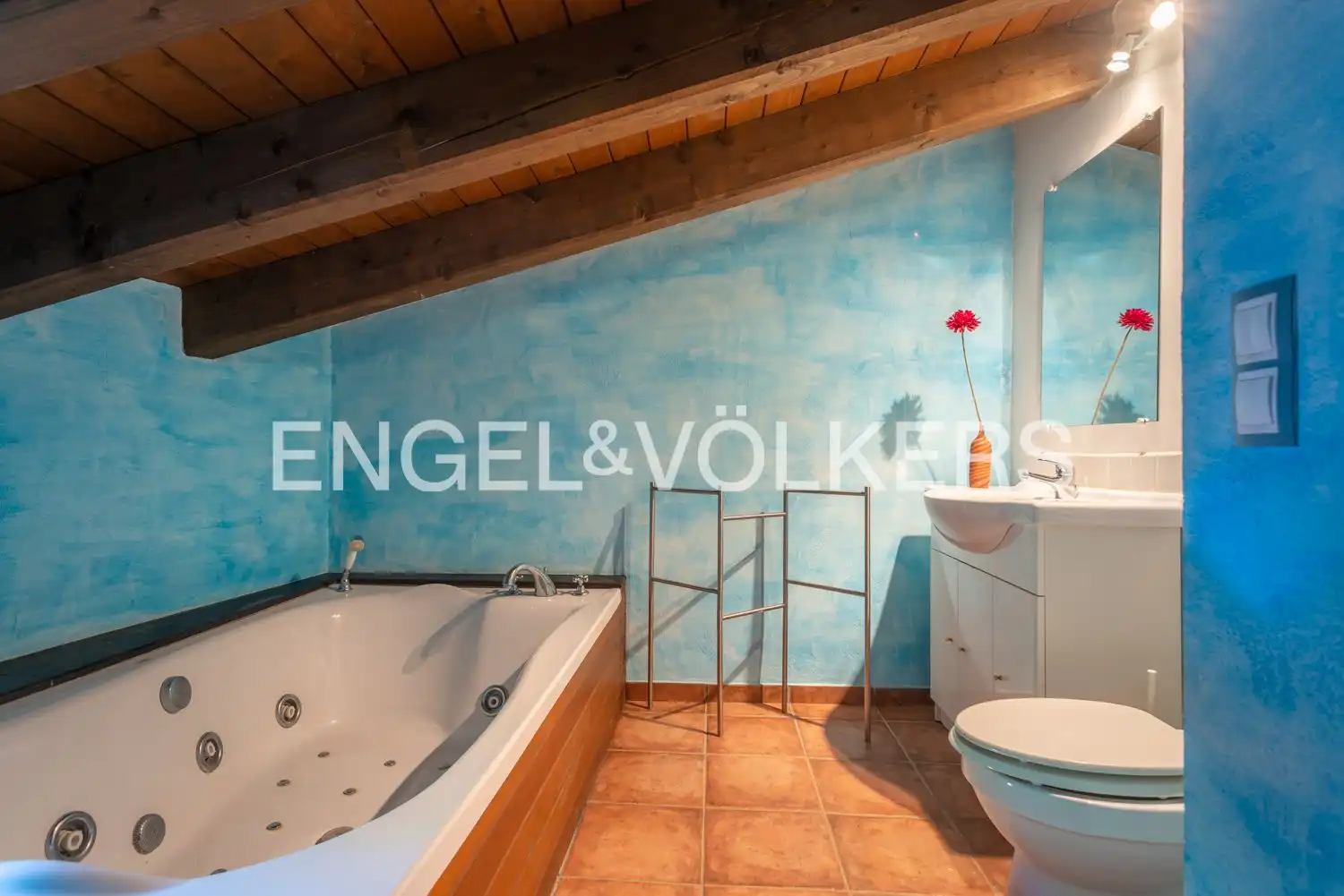 Baño de Casa o chalet en venta en La Vall de Bianya con Calefacción, Jardín privado y Terraza