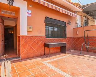 Exterior view of Single-family semi-detached for sale in Málaga Capital  with Air Conditioner and Terrace