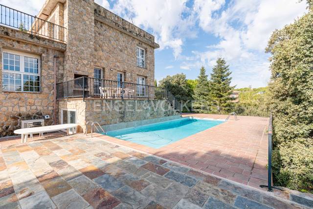 Casa-chalet en Venta en Pino Alto - Navarredonda