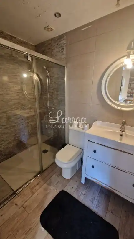 Badezimmer von Wohnung zum Verkauf in Dima  mit Heizung und Abstellraum