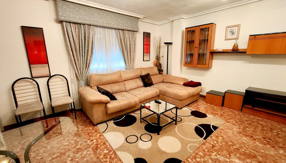 Foto 1 de Piso en venta en Carrer Príncep D'astúries, Petrer, Alicante