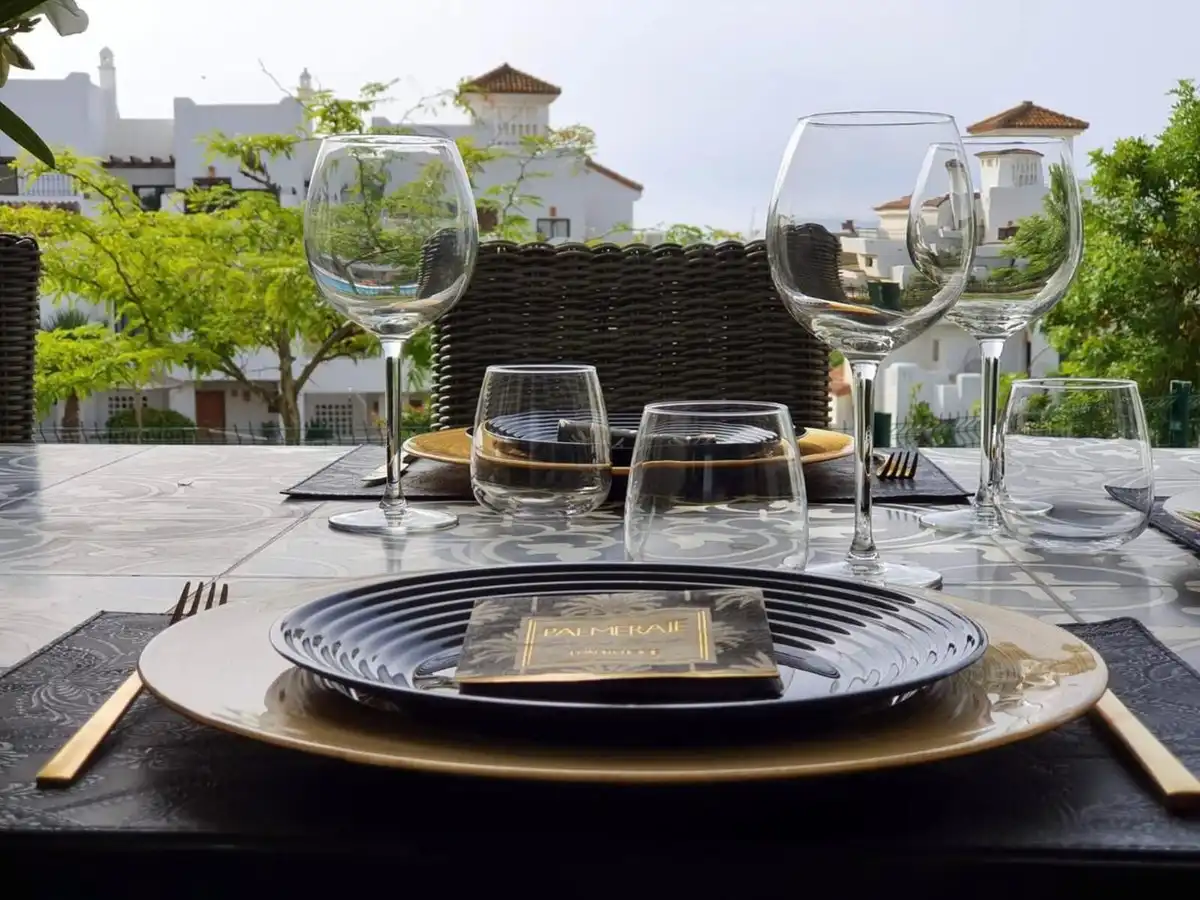 Terrassa de Casa adosada de lloguer en La Alcaidesa amb Jardí privat, Terrassa i Jacuzzi
