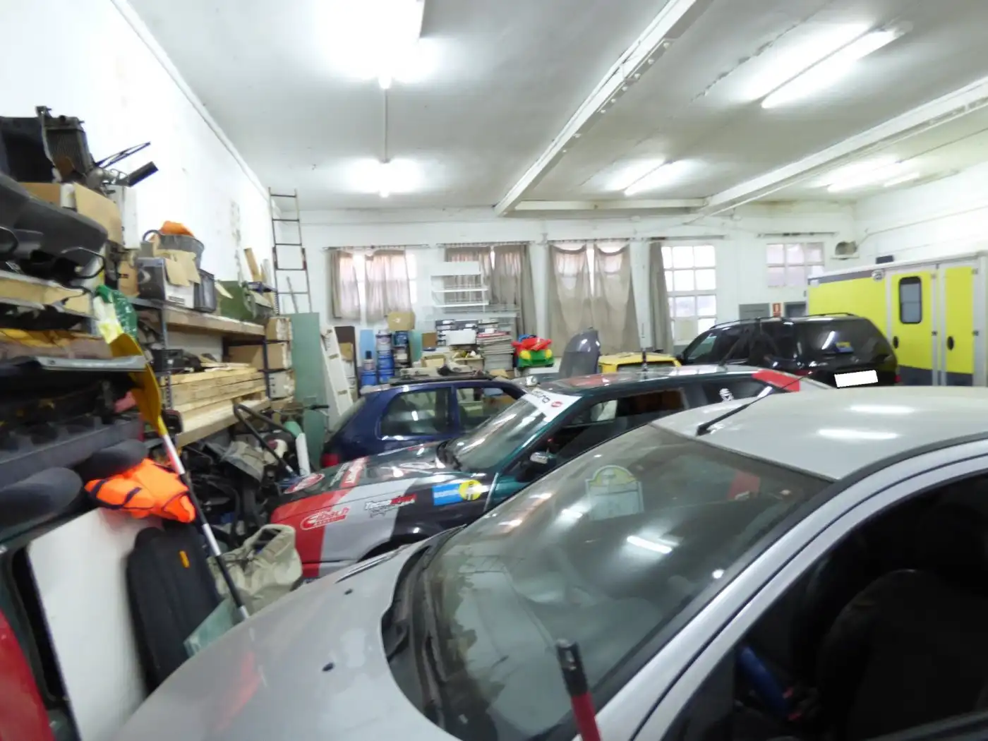 Parking de Nave industrial en venta en Manresa