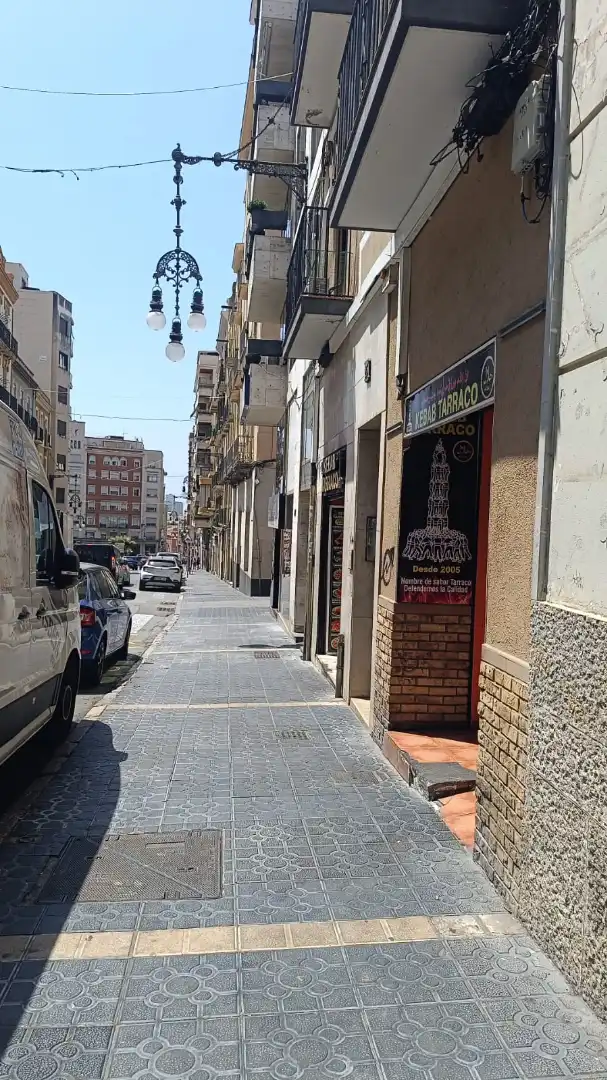 Local comercial en venda a Eixample, imagen 2