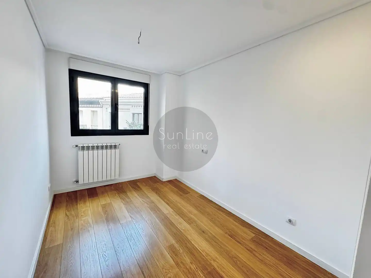 Schlafzimmer von Wohnung zur Miete in Valencia mit Klimaanlage, Abstellraum und Haustiere erlaubt
