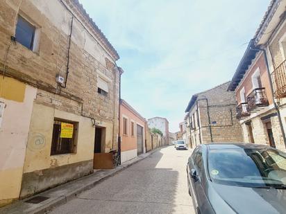 Vista exterior de Casa o xalet en venda en Palencia Capital