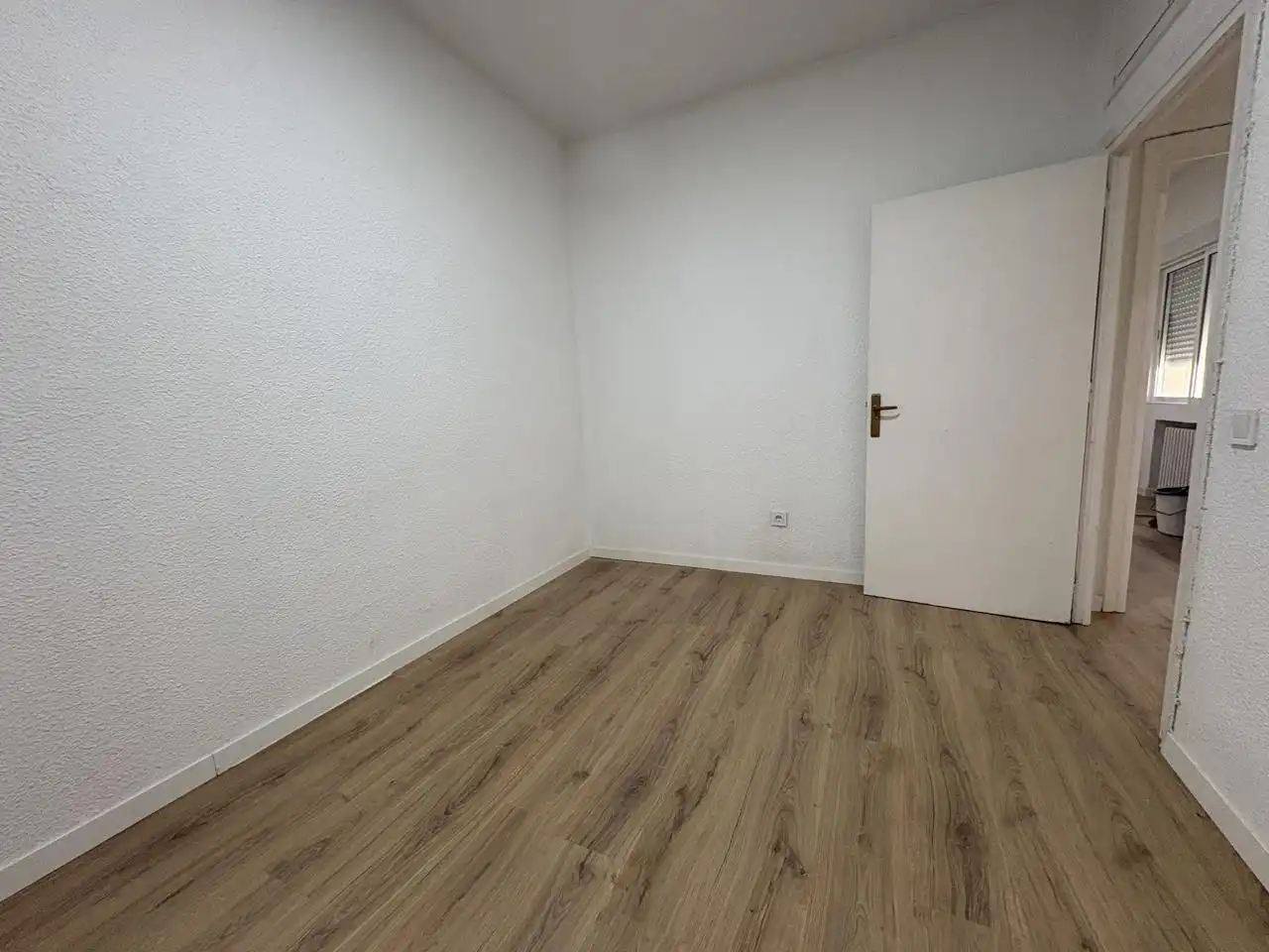 Wohnung zur Miete in Calle de Torres Miranda, Chopera