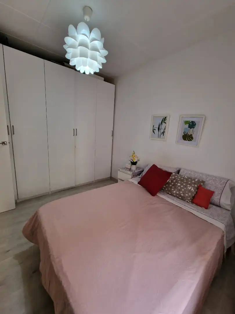 Bedroom of Flat for sale in Barcelona  with Heating, Parquet flooring and Oven