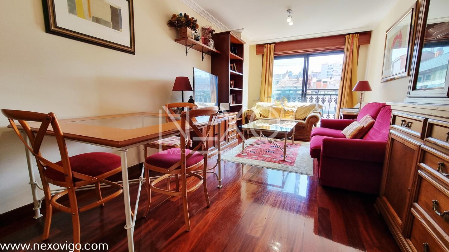 Living room of Apartment for sale in Vigo   with Heating and Storage room