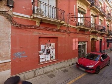 Piso en venta en calle Azacayas
