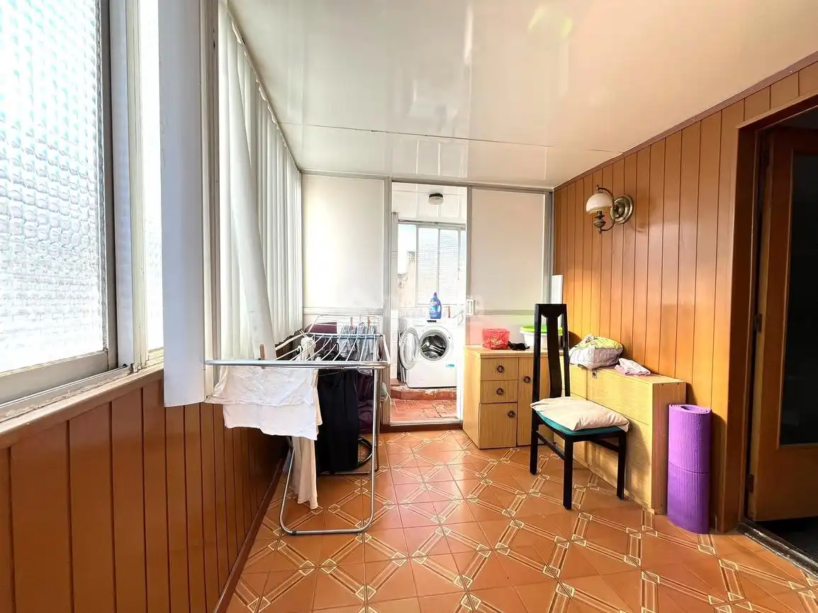 Habitación de Piso en venta en L'Hospitalet de Llobregat con Terraza