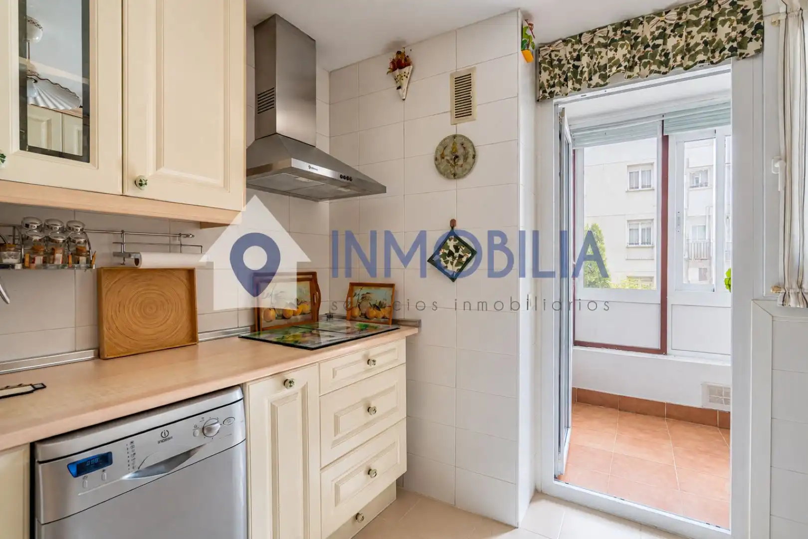 Kitchen of Flat for sale in Madrid  with Air Conditioner, Heating and Storage room
