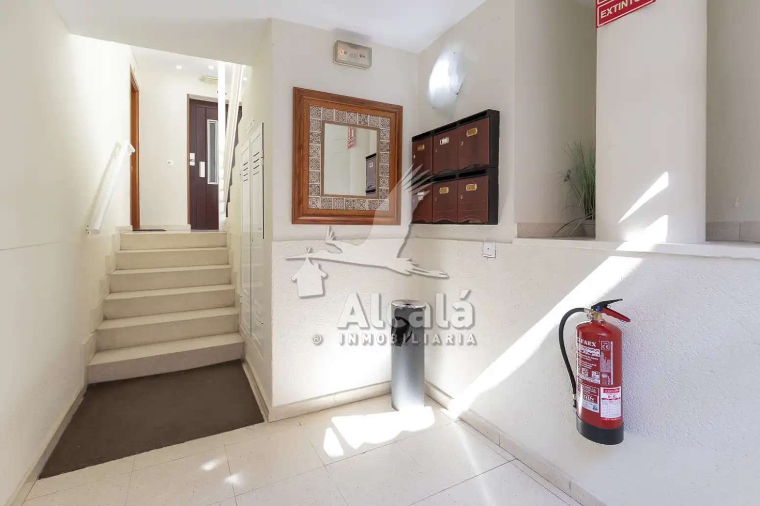 Piso en venta en Alcalá de Henares con Calefacción, Parquet y Piscina