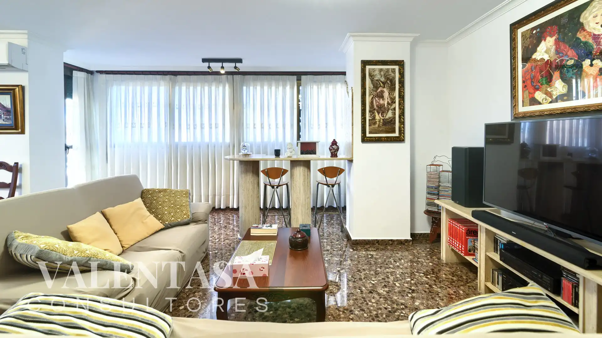 Sala de estar de Piso en venta en Valencia con Aire acondicionado, Calefacción y Amueblado