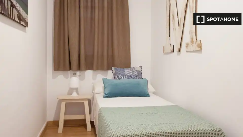 Habitación en Santa Eulàlia