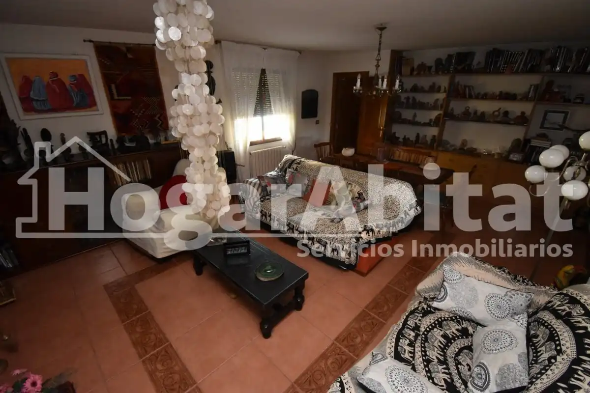Sala d'estar de Casa o xalet en venda en Burriana / Borriana amb Calefacció, Jardí privat i Terrassa