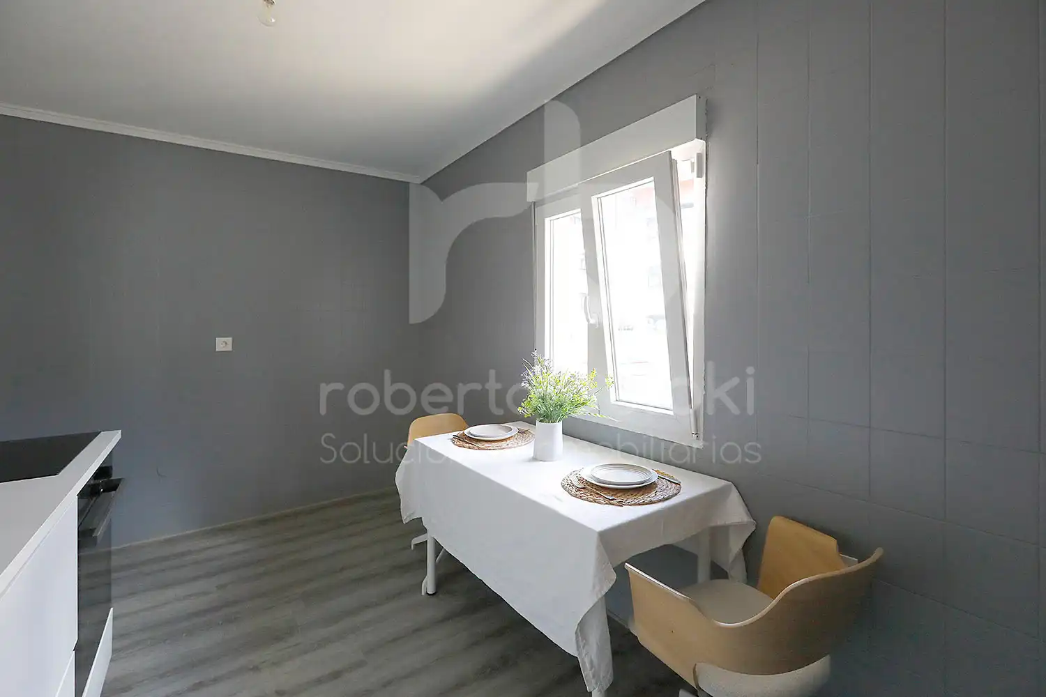 Flat for sale in Andrearriaga Ibilbidea, Lapice - Larreaundi - Olaberria - Meaka