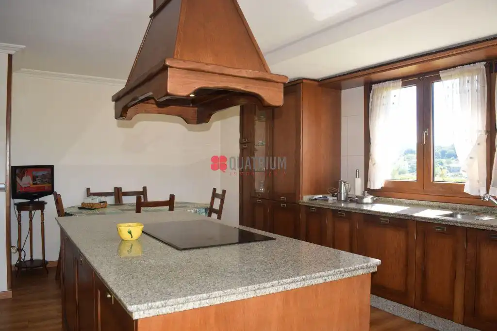 Casa o xalet en venda a Chantada, A Baña