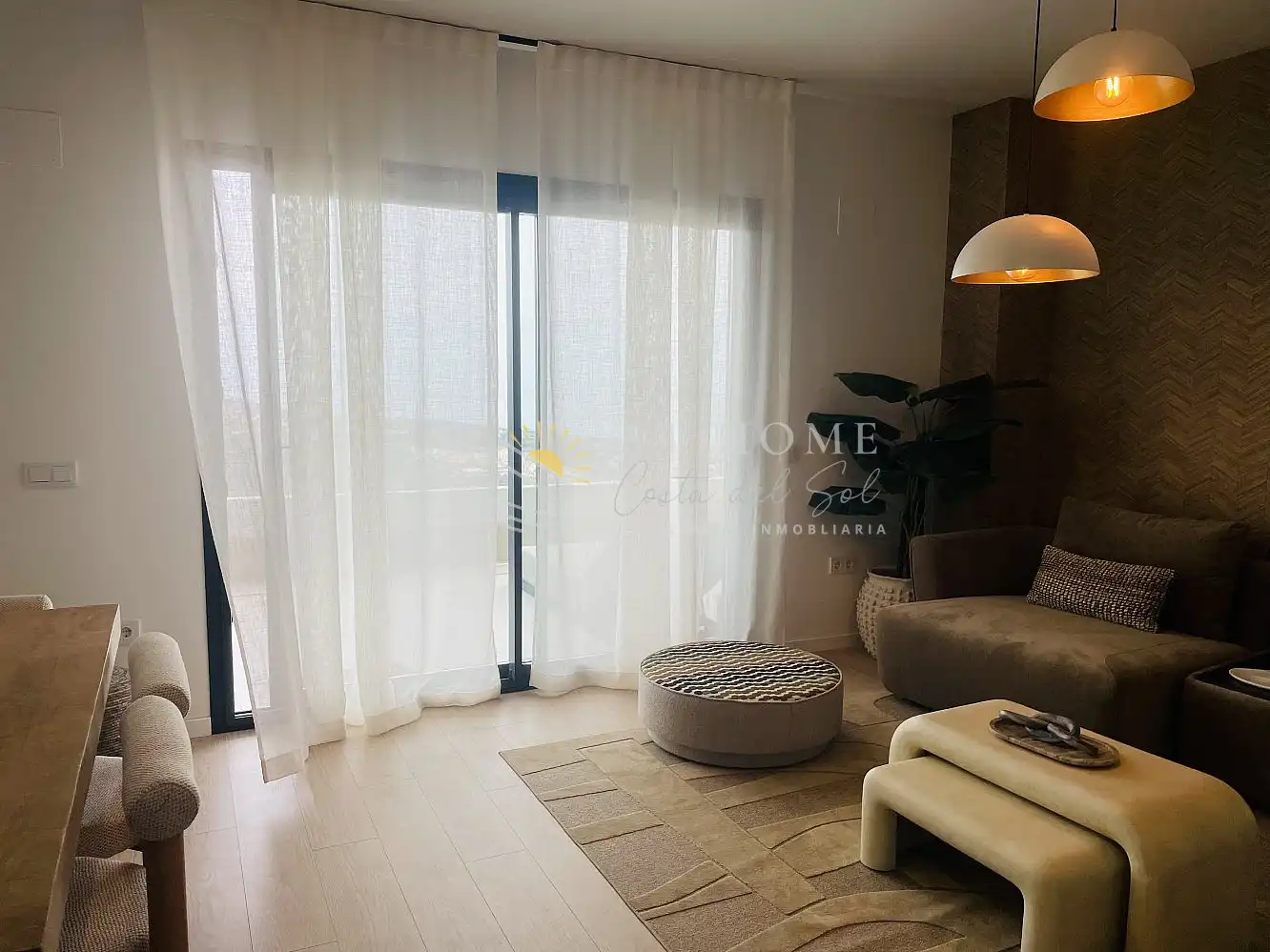 Wohnzimmer von Wohnungen zum Verkauf in Rincón de la Victoria mit Terrasse, Schwimmbad und Ofen