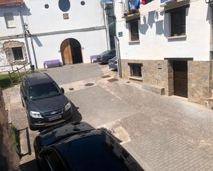 Aparcament de Casa o xalet en venda en Torrecilla En Cameros amb Terrassa i Balcó