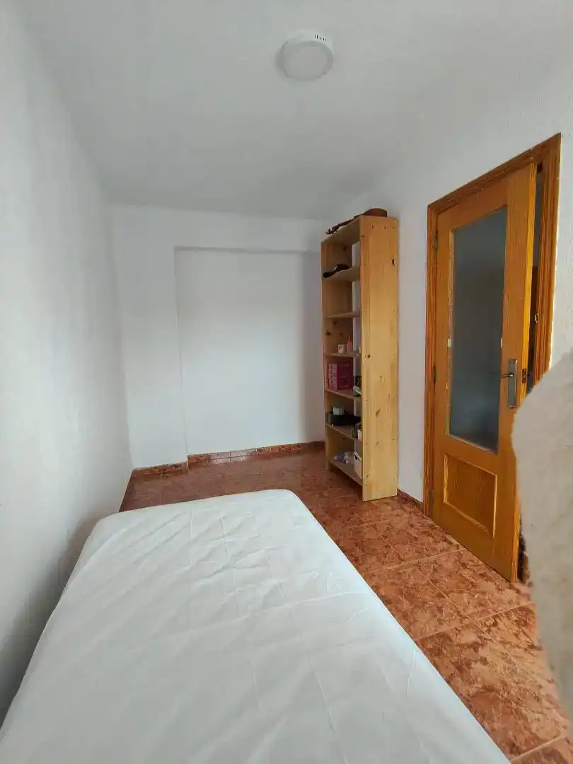 Bedroom of Flat for rent in Catarroja  with Furnished, Washing machine and Microwave
