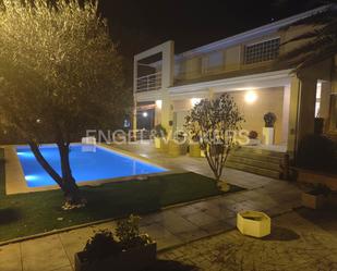 Swimming pool of House or chalet for sale in Majadahonda  with Heating, Private garden and Terrace