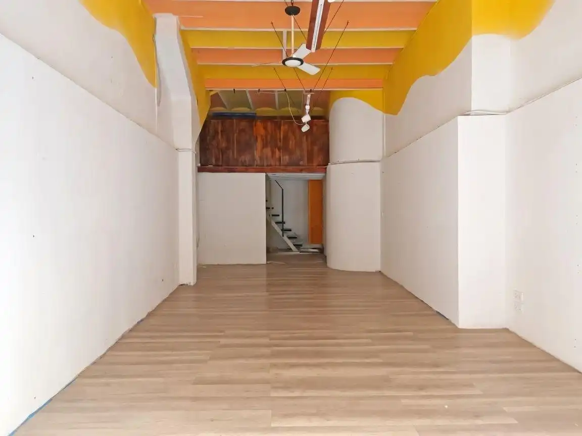 Business premises for sale in Part Alta, imagen 3