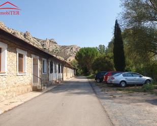 Vista exterior de Casa o xalet en venda en Aliaga amb Jardí privat i Terrassa